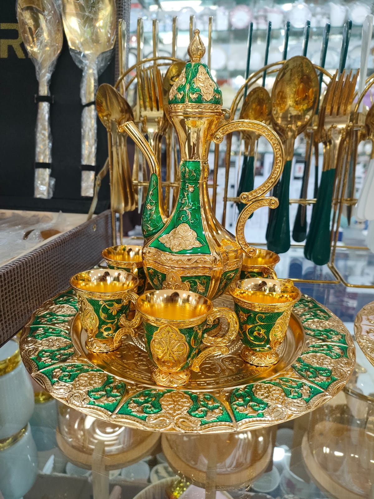 Luxury Turkish Arabic Style Coffee\ Kahwa Cups - Zam zam Water Set 6 Cups - Elegant Serving Set for Home & Gift